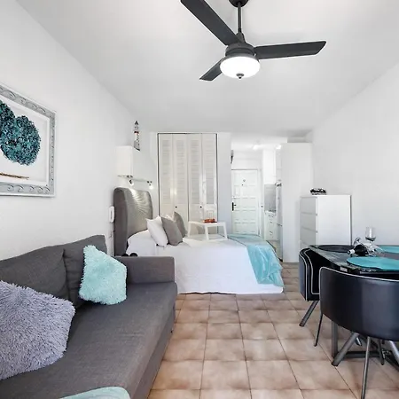 El Palomar Atteserg Castle Harbour * Los Cristianos (Tenerife)