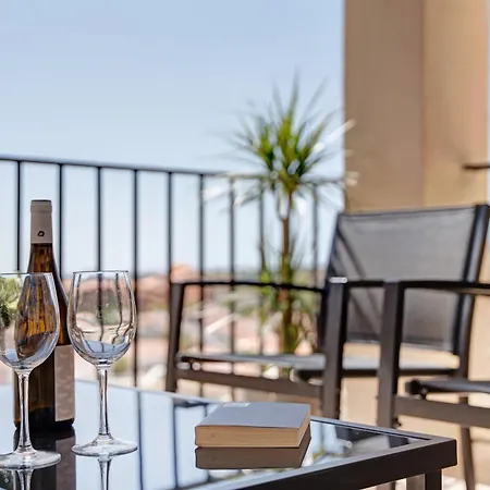 Апартаменты El Palomar Atteserg Castle Harbour