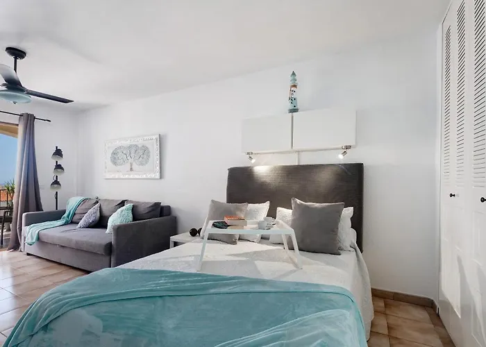 El Palomar Atteserg Castle Harbour *