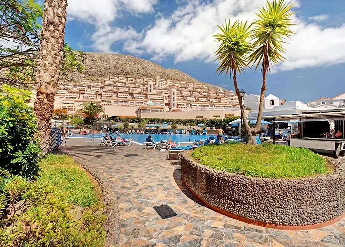 El Palomar Atteserg Castle Harbour *